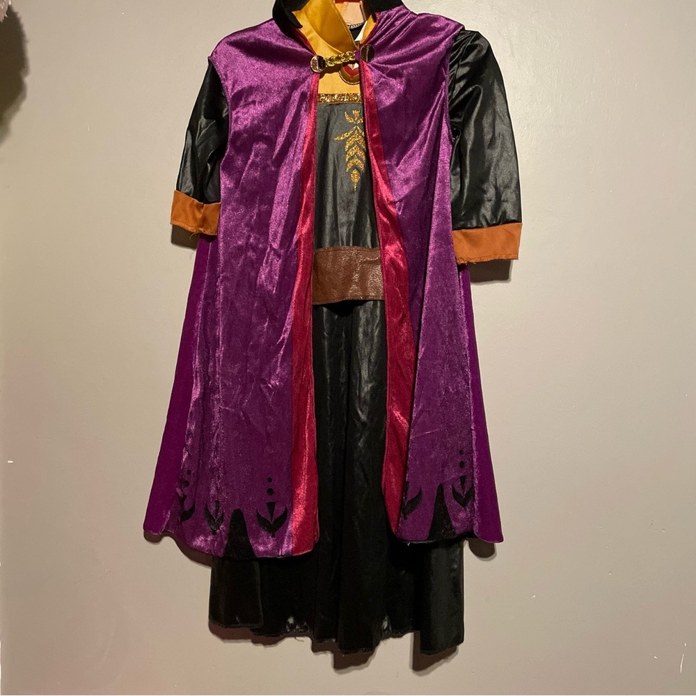Anna from Frozen  2 piece costume size 3T-4T